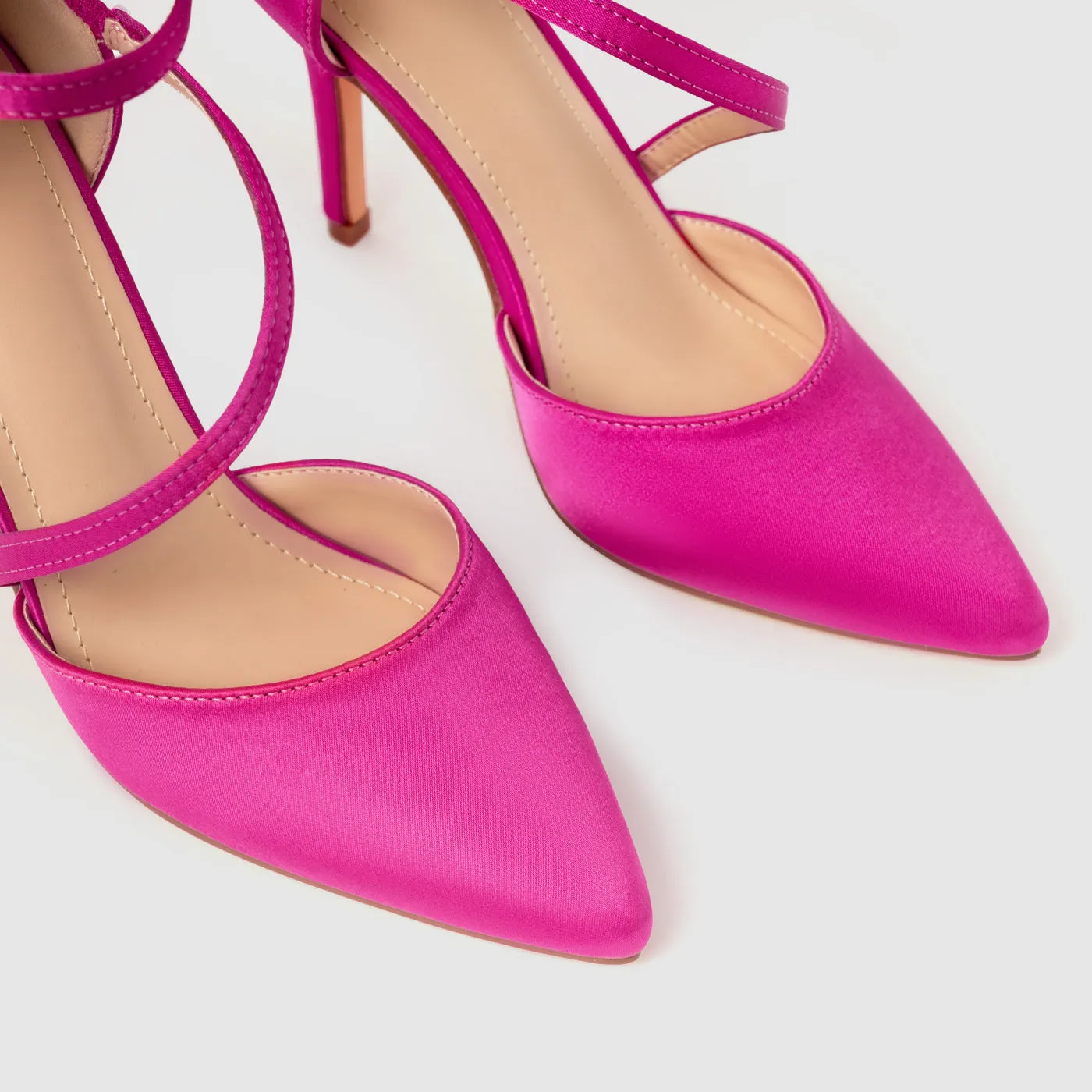 Camelia Stylish Pumps
