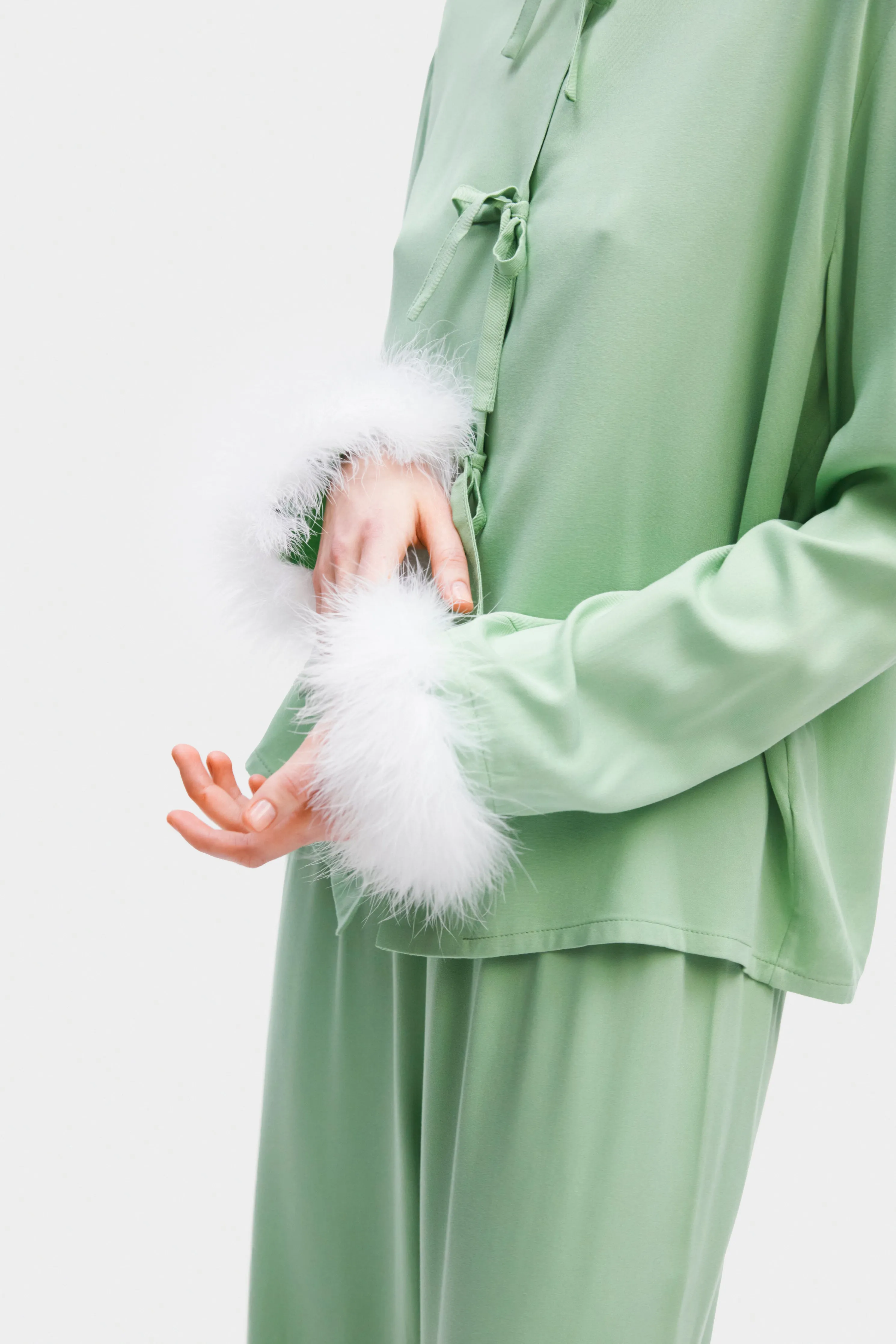 Capricorn Pyjama Set with Detachable Feathers in Mint