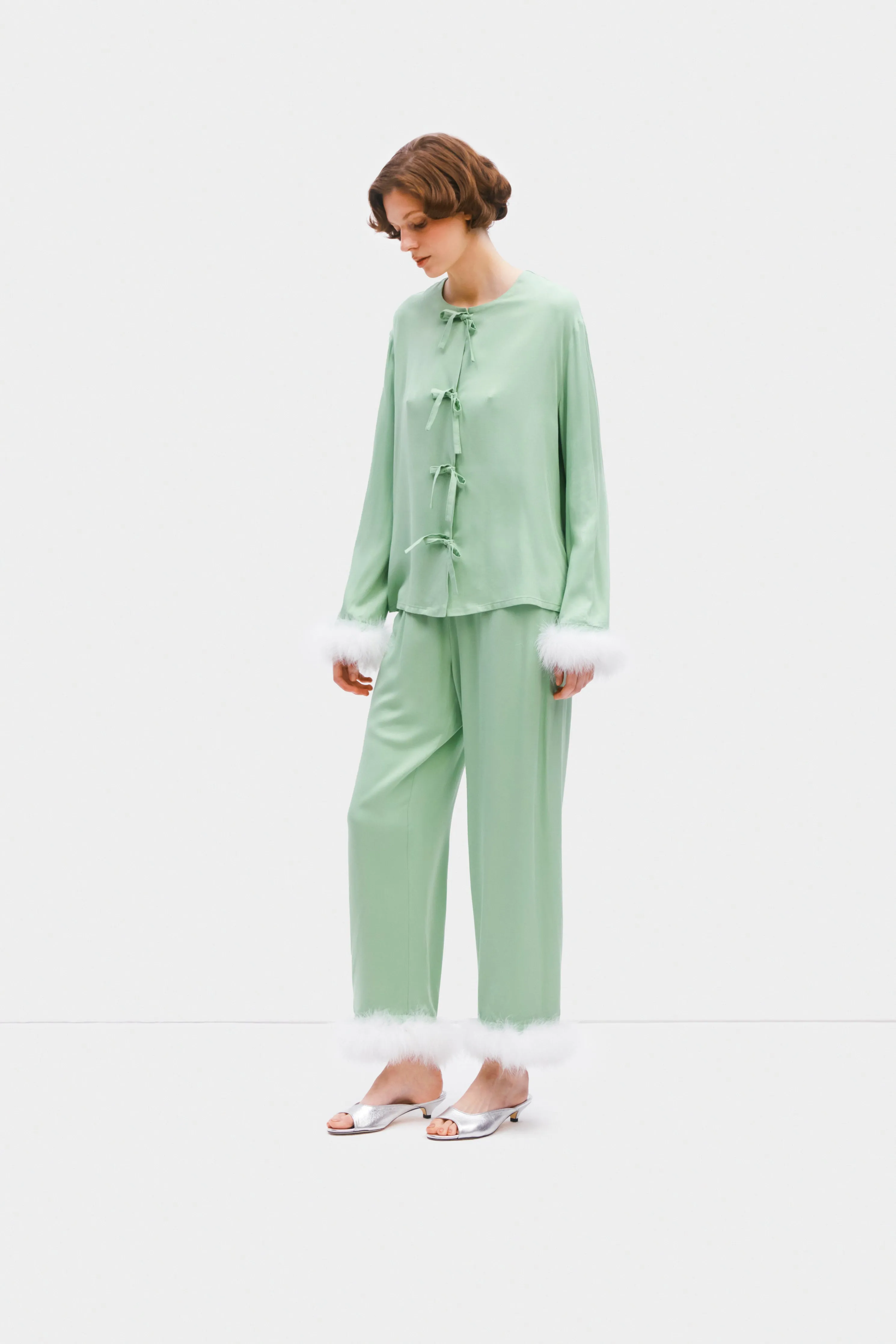 Capricorn Pyjama Set with Detachable Feathers in Mint