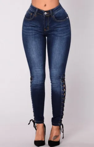 SIDE LACE-UP SKINNY JEANS