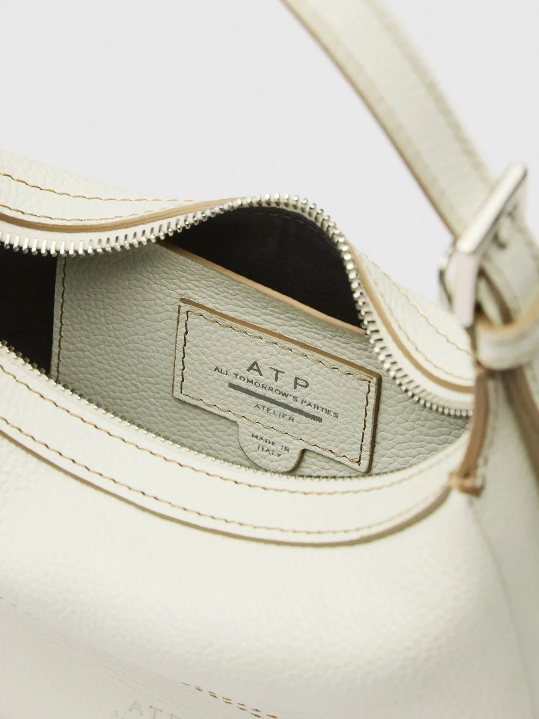 Silea Bianco/Contrast Stitch Grained Leather Mini hobo bag
