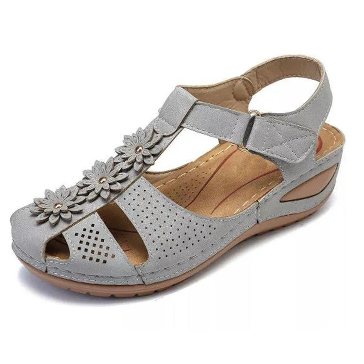 Women flower closed toe buckle strap wedge sandals