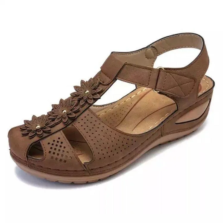 Women flower closed toe buckle strap wedge sandals