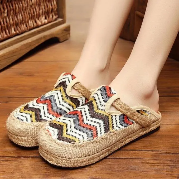 Women's woven vintage ethnic embroidery closed toe slip on sandals